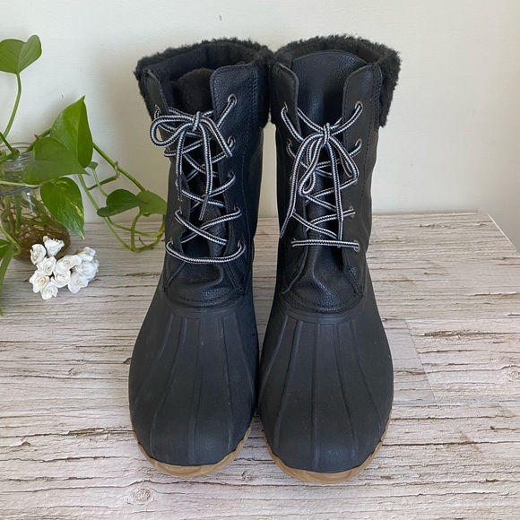 🌸Winter Boots / Duck boots / Black NWOT Size 10 - Picture 4 of 7
